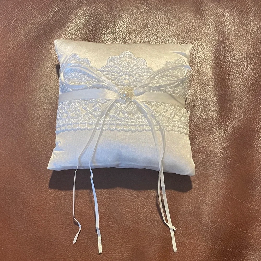 White Lace Ring Bearer Pillow with Pearl Accent